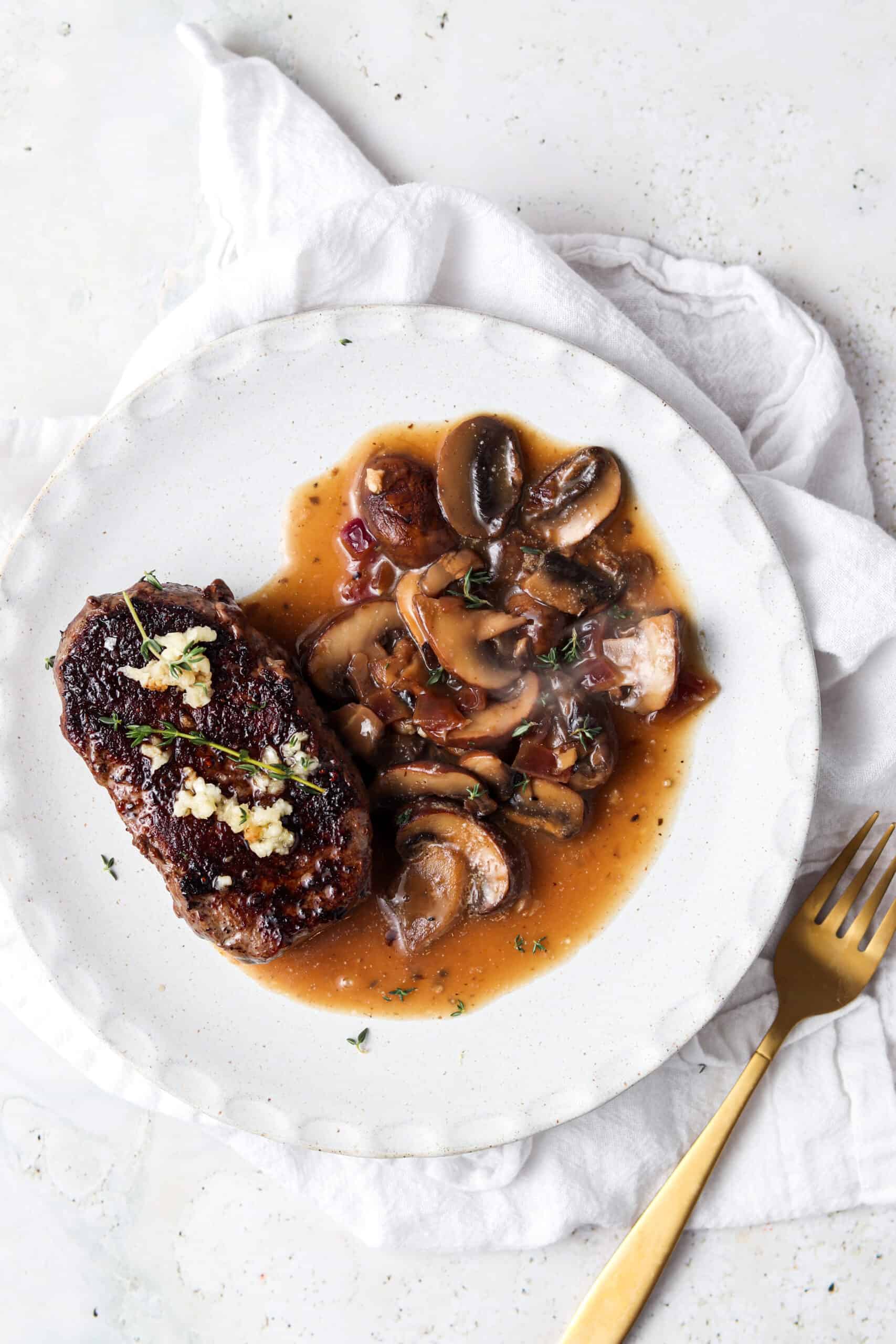 Pan Seared Filet Mignon W Creamy Mushrooms Aip Whole Allianna S