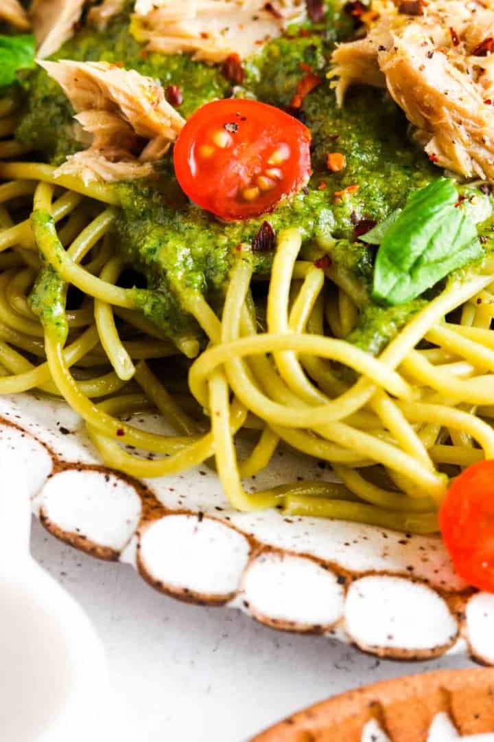 Easy Mackerel Pasta With Creamy Pesto - Allianna's Kitchen