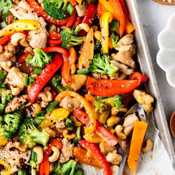 Healthy Cashew Chicken Sheet Pan Style - Allianna's Kitchen